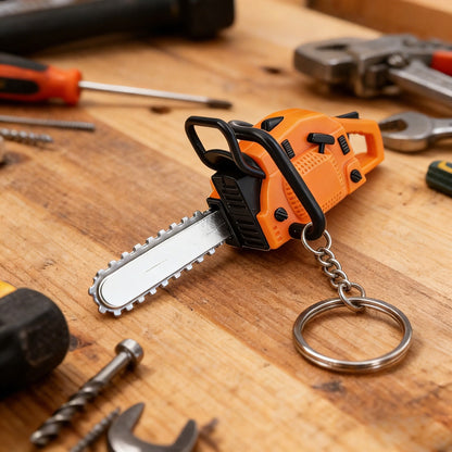 2-in-1 Mini Chainsaw Keyring: Portable Chainsaw Tool + Tool Enthusiast Collectible